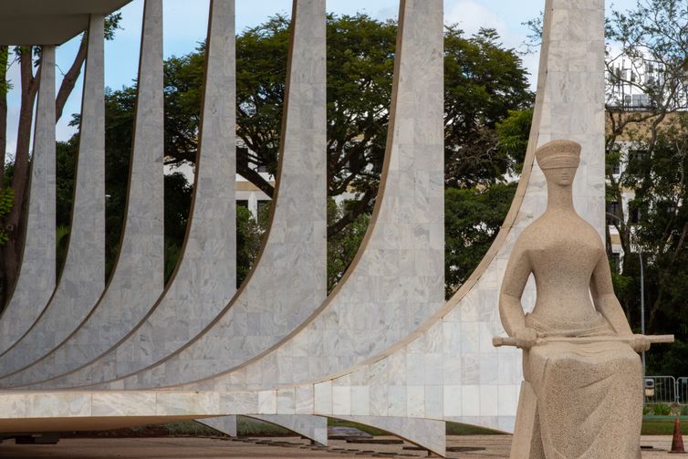 Itamaraty rebate Estados Unidos por críticas a decisões do STF
