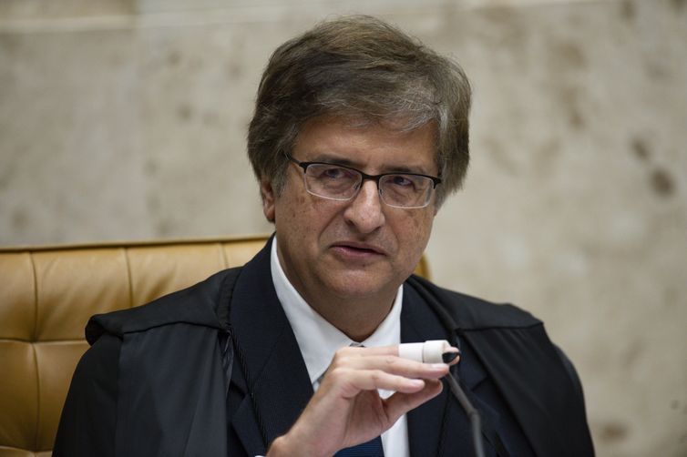 PGR pede arquivamento de inquérito contra Ibaneis por atos golpistas 