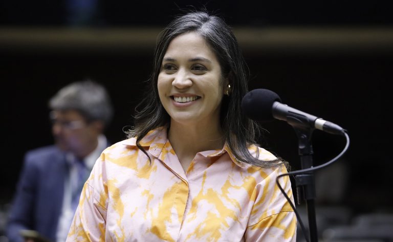 Projeto obriga hospitais a realizarem triagem auditiva neonatal gratuitamente