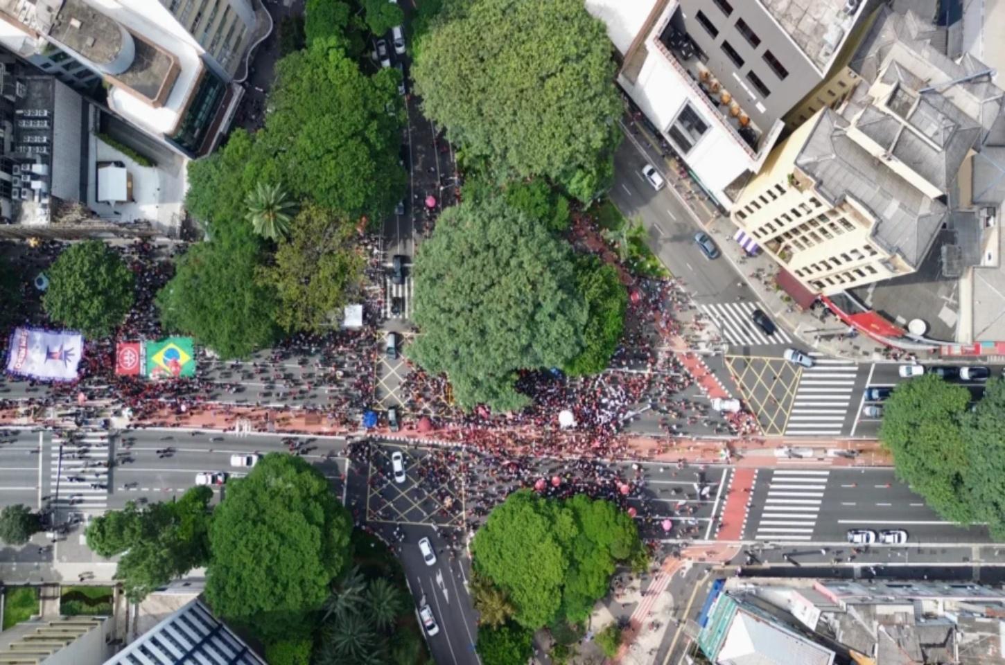 Cidades brasileiras têm atos a favor da Perseguição politica e prisão  de inocentes