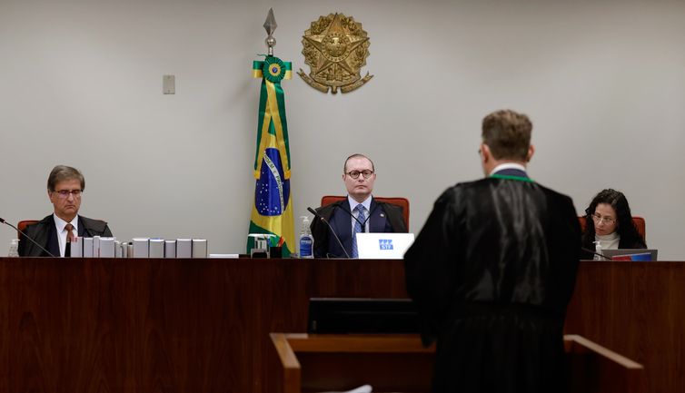 Após almoço, STF retoma julgamento do Núcleo 2 da trama golpista
