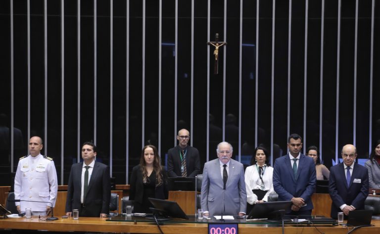Câmara lembra em sessão solene Dia Mundial da Saúde