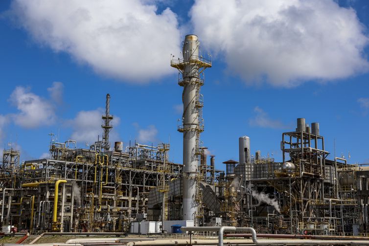 Investimento produtivo cresce 6,9% em 2024, mostra indicador do Ipea