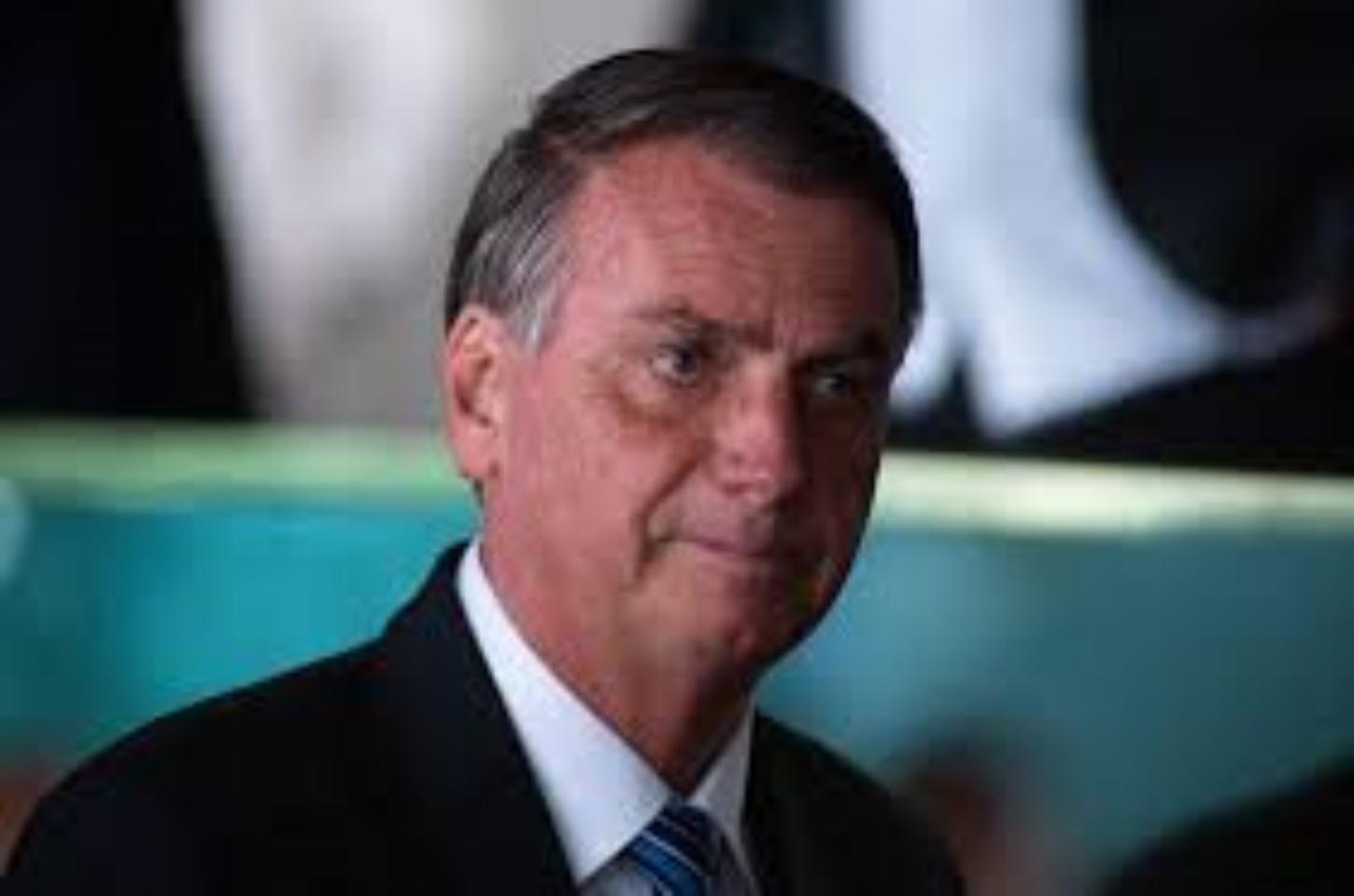 Bolsonaro denuncia Moraes a assessor do governo Trump e reforça acusações de perseguição política