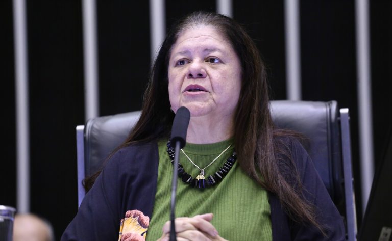 Comissão aprova concessão de auxílio para pessoas com deficiência leve