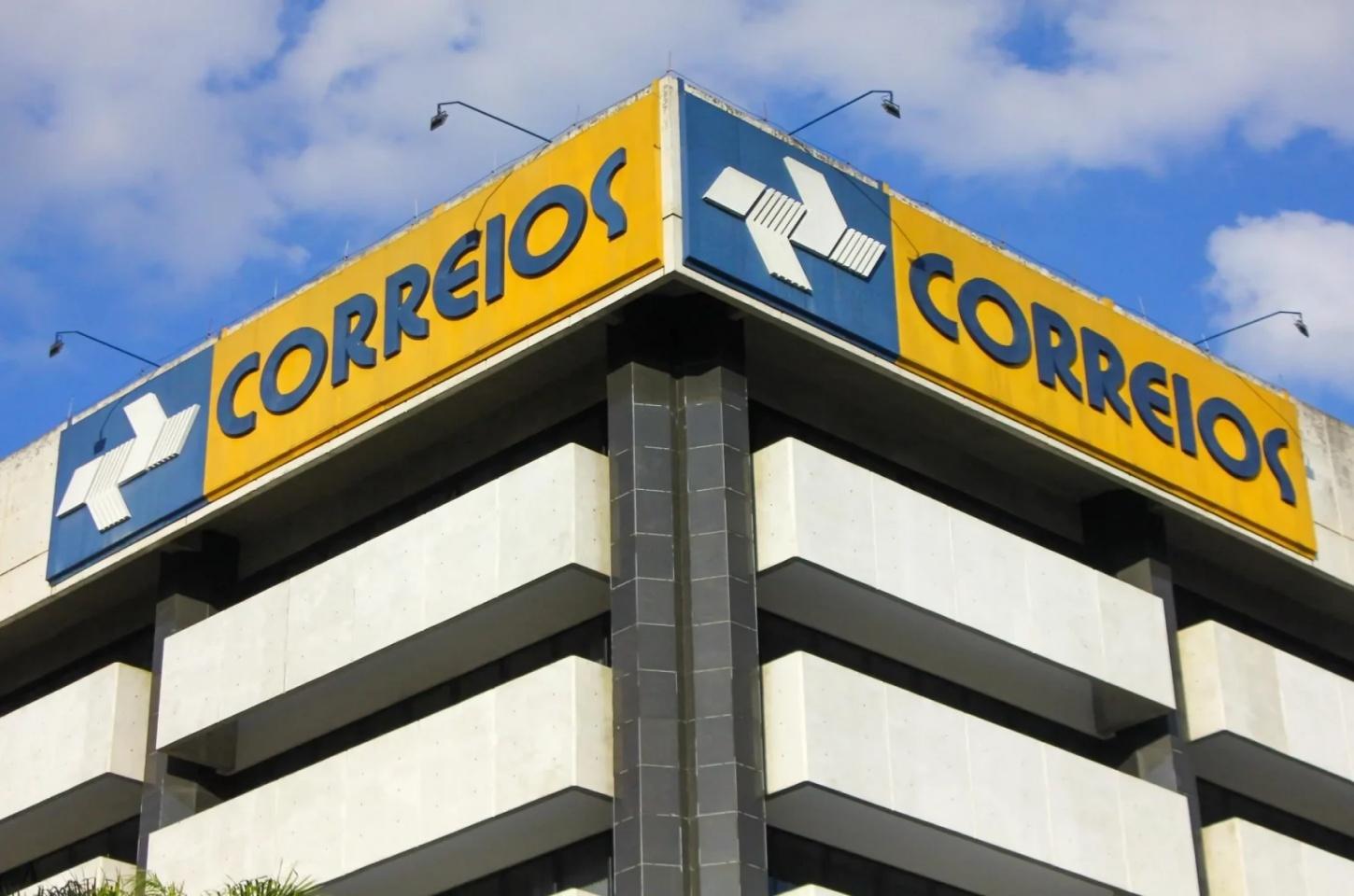 Correios têm prejuízo de R$ 2,6 bilhões em 2024, o maior desde 2016