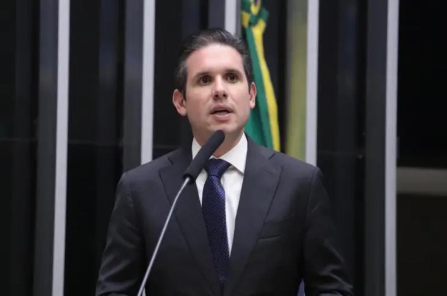 Motta pauta urgência de projetos para impedir fraudes no INSS