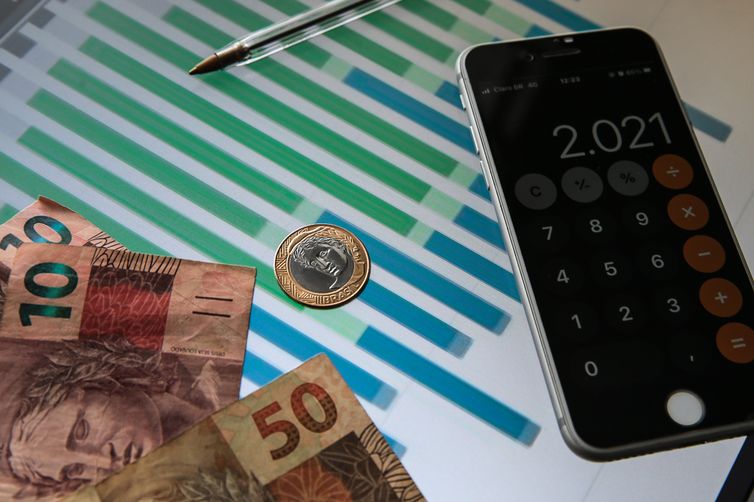 Nova tabela do IR entra em vigor; veja o que muda