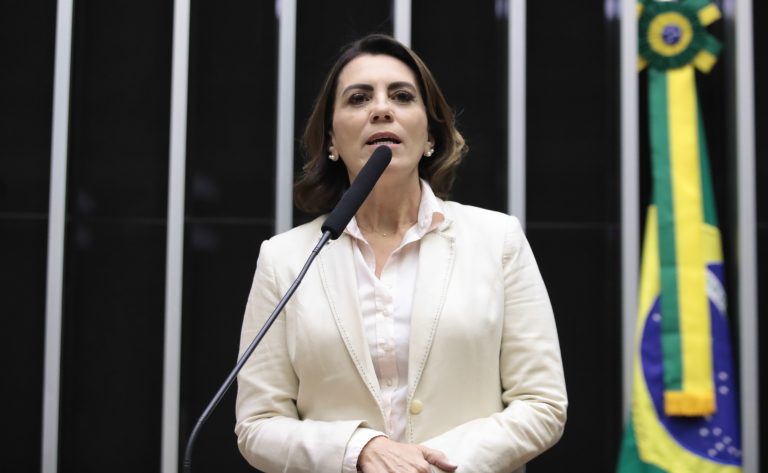 Projeto obriga empresa de telecomunicação a adotar mais transparência junto ao consumidor