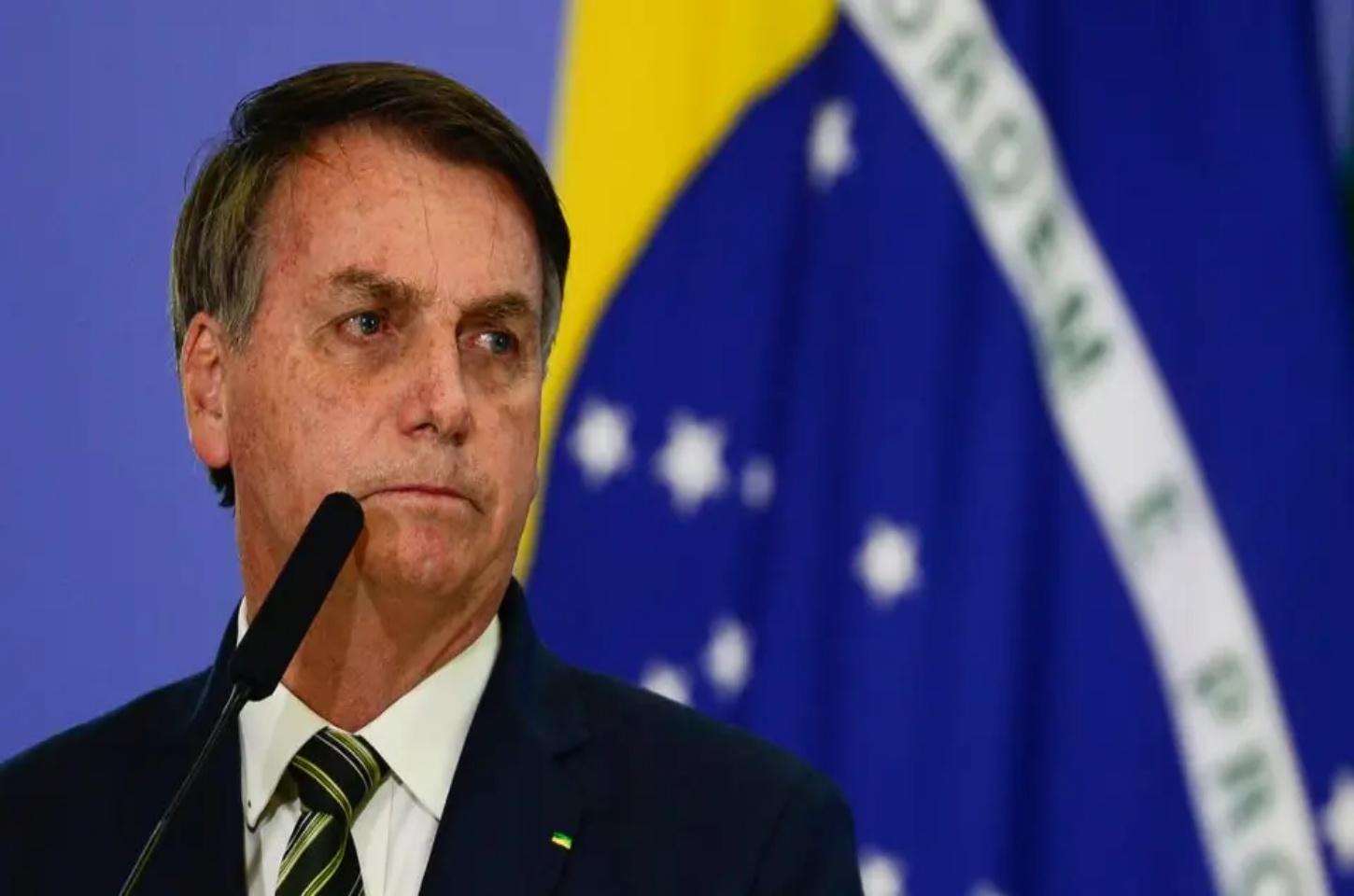 Bolsonaro diz que sempre jogou “dentro das quatro linhas”