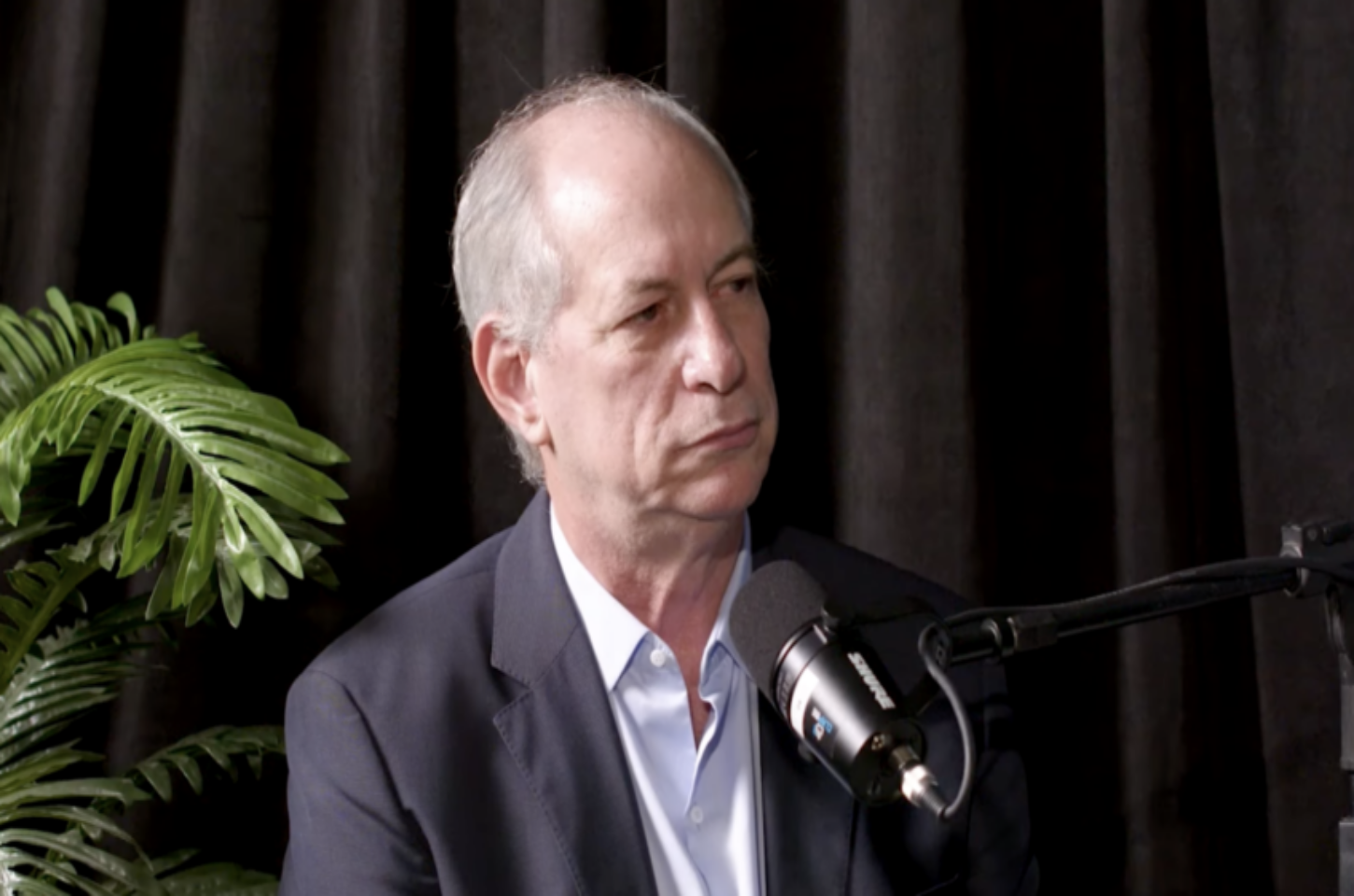 Ciro Gomes negocia volta ao PSDB e mira governo cearense