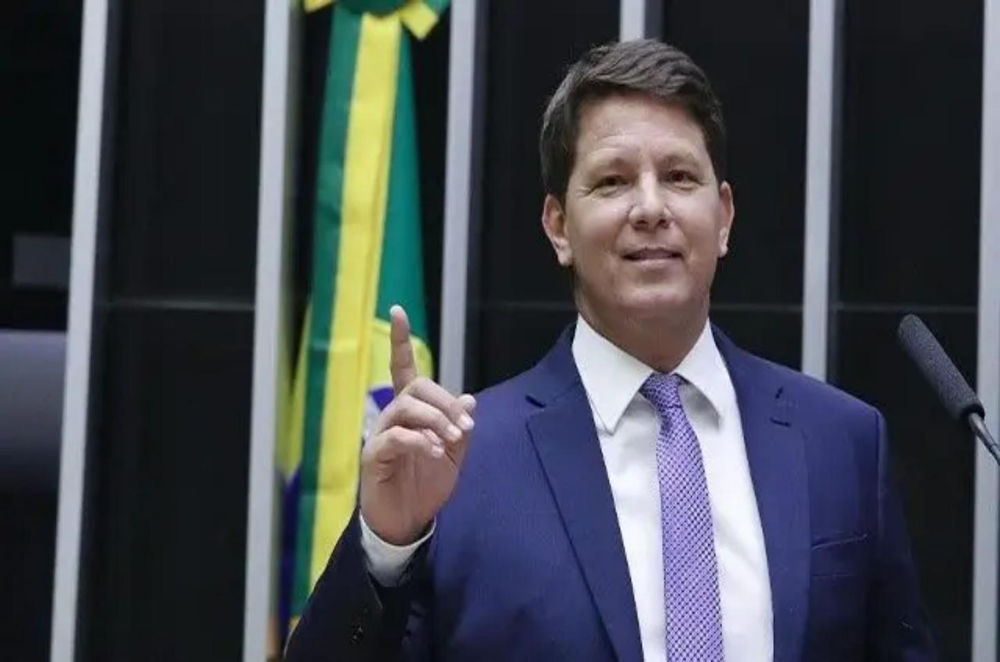 Deputado cobra Defesa por venda de urânio à China