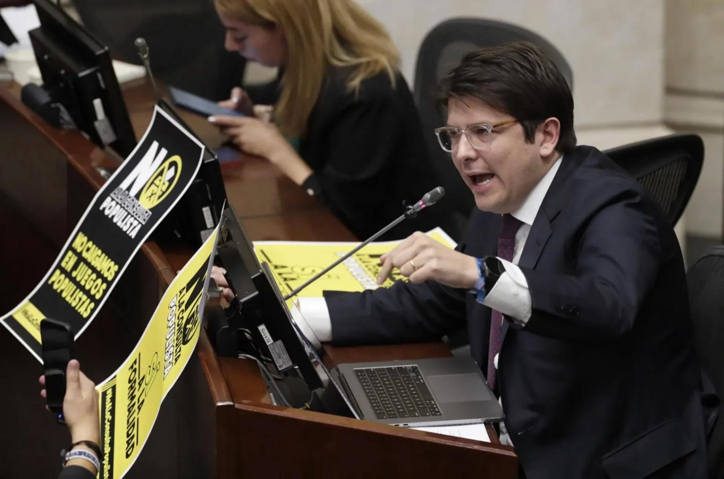 O que se sabe sobre o atentado sofrido por Miguel Uribe Turbay