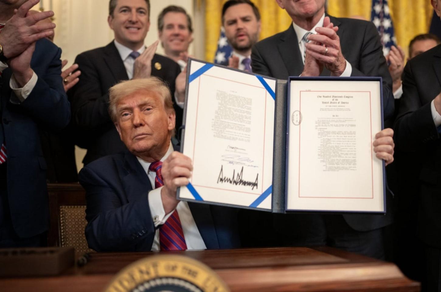 Após Magnitsky contra Moraes, Trump oficializa tarifas de 50% ao Brasil