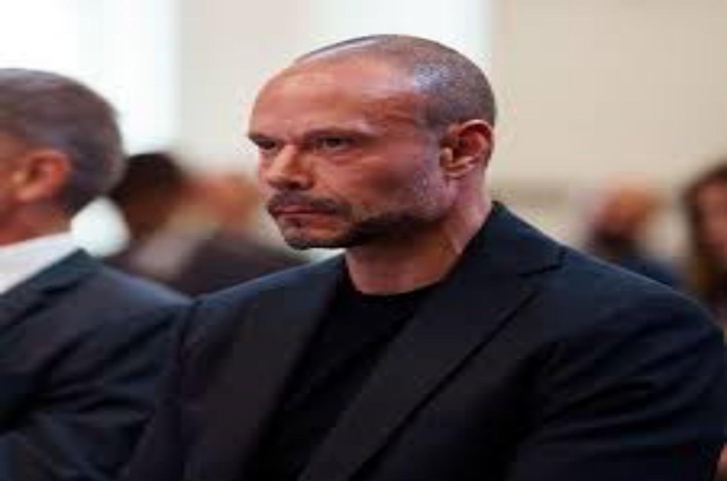 Dan Bongino do FBI considera renúncia após discussão com Pam Bondi sobre Epstein