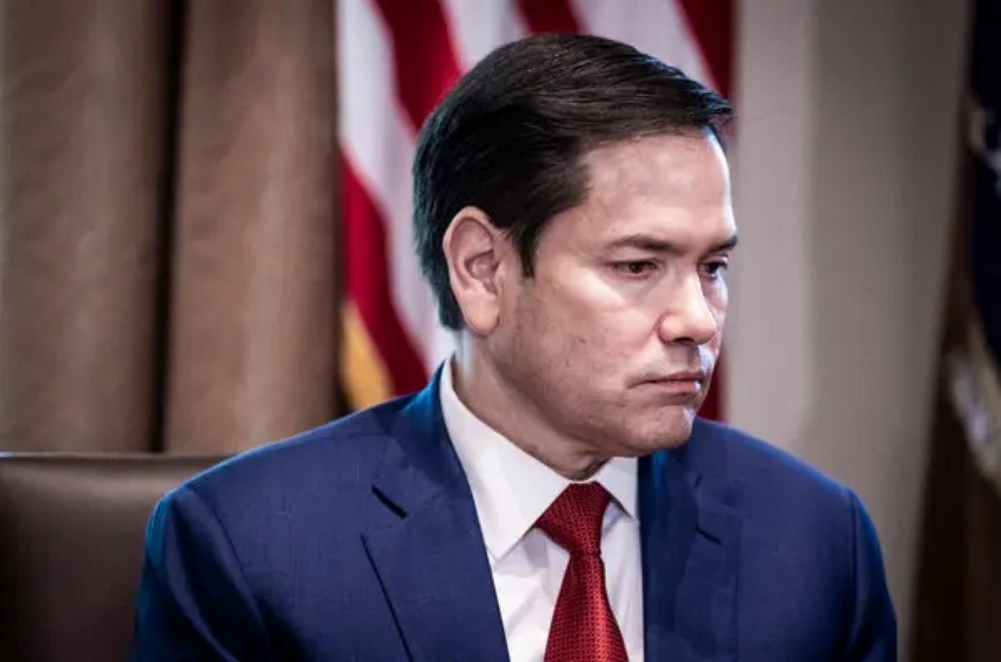 Marco Rubio se manifesta sobre revisão de vistos