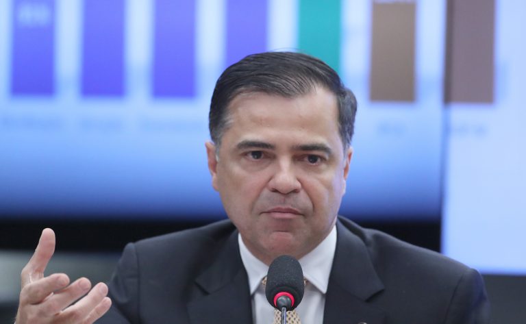 Cancelada audiência com diretor da Aneel sobre corte de carga e de geração de energia pelas distribuidoras